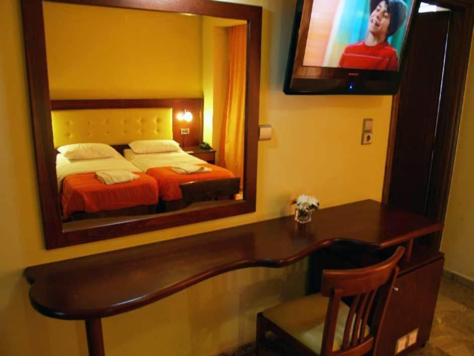 Hotel Filoxenia Chania  Quarto foto